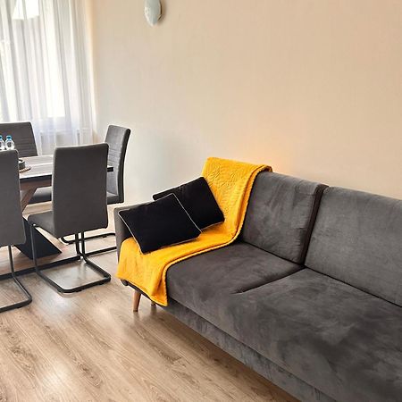 Apartament Tychy Miasto 60M2 Bagian luar foto