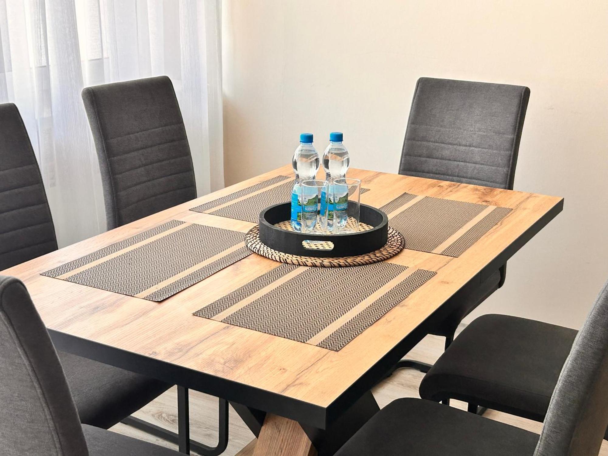 Apartament Tychy Miasto 60M2 Bagian luar foto